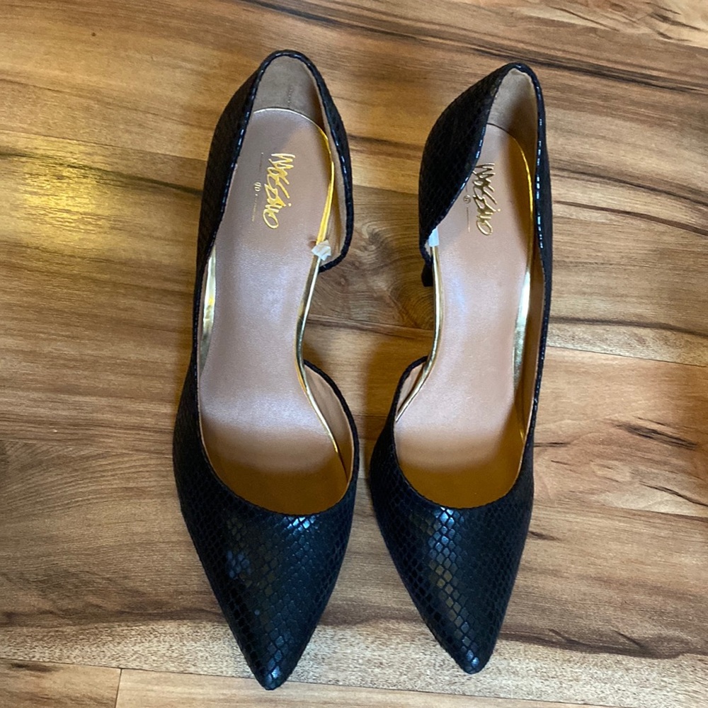 Target Black Pointed Toe D'Orsay Heels